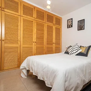 Ocean Front Two Bedroom Apartment Puerto de Santiago (Tenerife)
